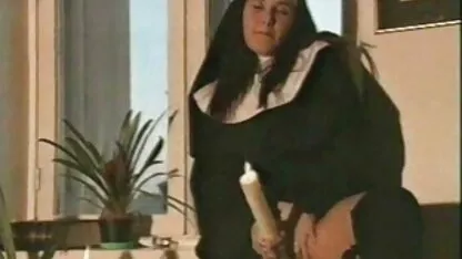 ماساژ دادن خودش از آنچه باعث می شود مرد ماساژ دهد و خروس خود را شستشو می دهد ، هیجان زده است ، زیرا او برای صعود شلوار سفید برفی خود را برداشته عکسهای سکسی کیر کوس و بیدمشک تراشیده شده خود را پایین می آورد.