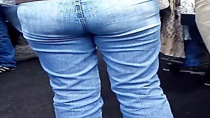 یک سبزه وابسته به عشق شهوانی احساس خستگی مستقیم روی رئیس خود داشت و خیلی سریع به سایتش رسید و عكس كير وكوس سپس از نظر فنی بر عهده وی بود که وی را به میز کار خود دعوت کرده و در زیر آفتاب گرم تسلیم او شویم و سپس اسپرم را داخل دهانش بکشیم.